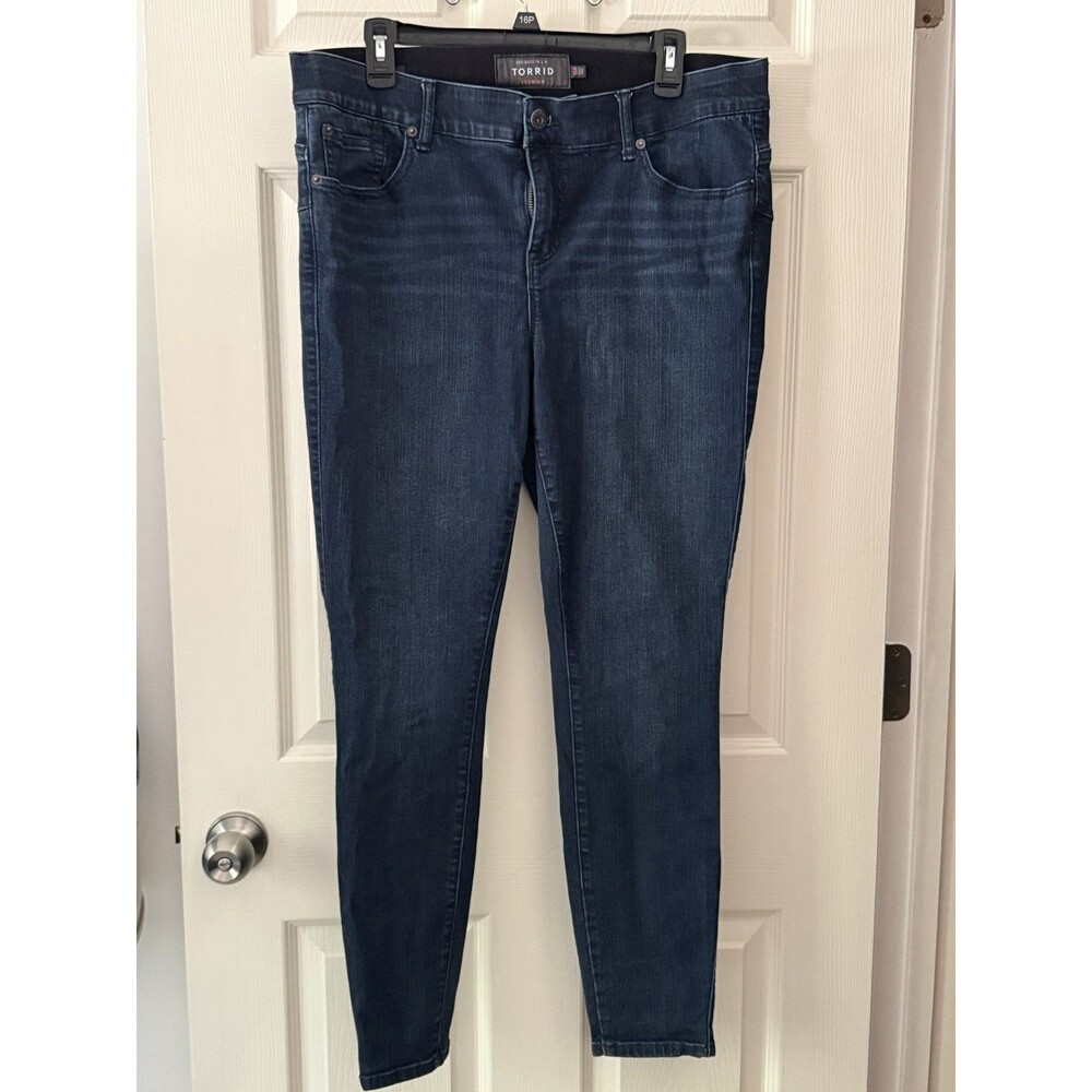 Torrid Jeans 16R Womens Blue Bombshell Skinny Denim Dark Wash Stretch Casual